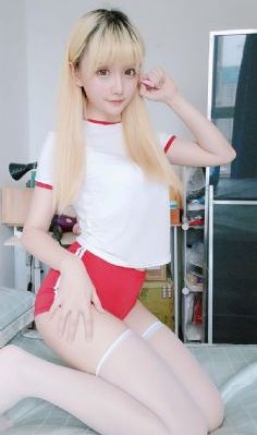 中国美女毛bbw_高清完整视频观看