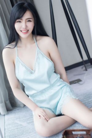 扒开美女狂揉视频在_日本电影视频网址大全